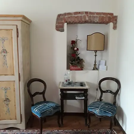Barone Rosso Bed and Breakfast