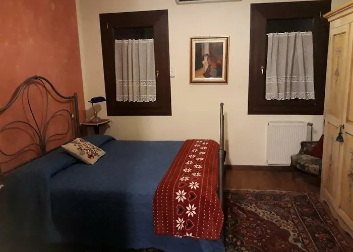 Couette-café Barone Rosso 3*